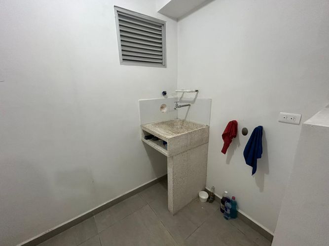 Apartamento de 3 alcobas en venta en San Silvestre, Pereira, 65 m² · foto 11 de 15