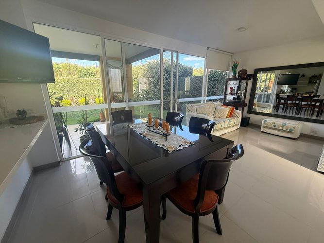 Casa de 3 alcobas en venta en Ciudad Country, Jamundí, 190 m² · foto 6 de 24