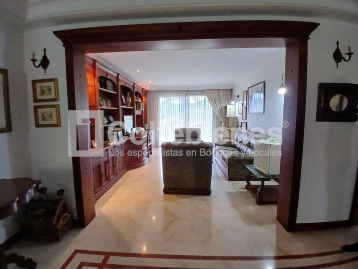 Casa en arriendo en El Poblado, Medellín · foto 22 de 24