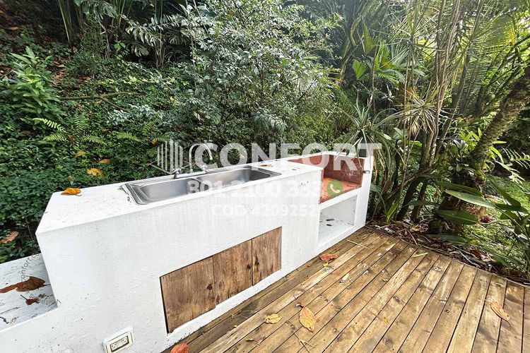Casa de 3 alcobas en arriendo en Loma Benedictinos, Medellín, 452 m² · foto 23 de 24