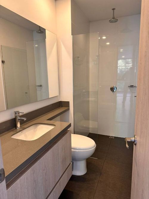 Apartamento de 2 alcobas en venta en El Poblado, Medellín, 104 m² · foto 6 de 11