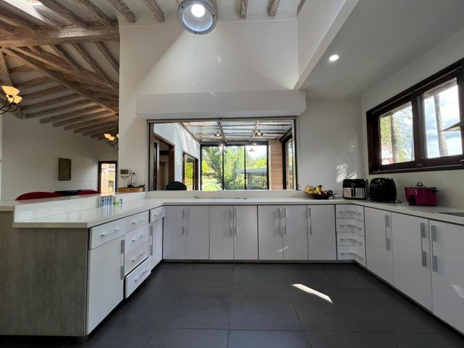 Casa de 4 alcobas en venta en Belen Chaverras, El Carmen de Viboral, 700 m² · foto 6 de 18