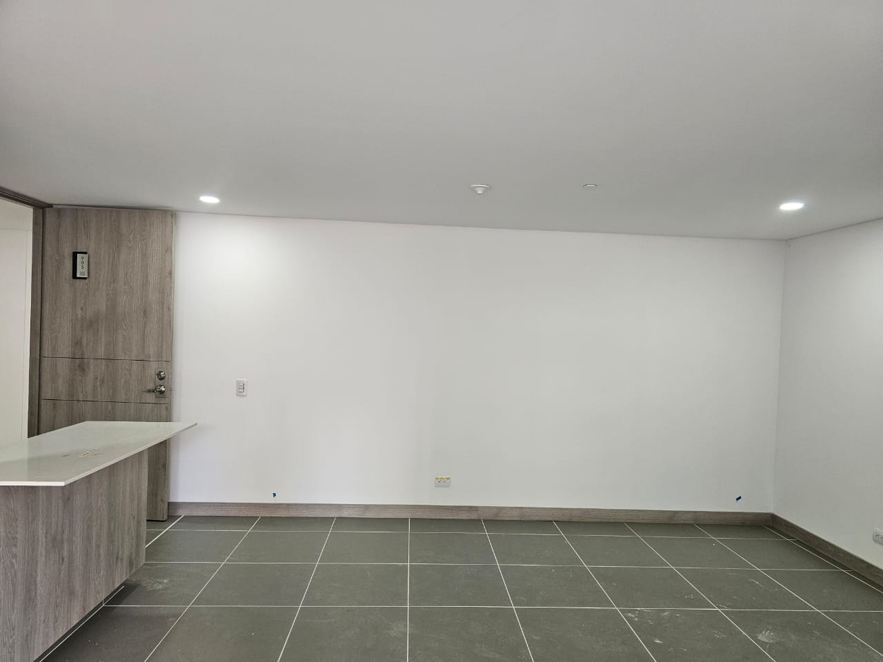 Apartamento en venta en El Poblado, Envigado · foto 6 de 14