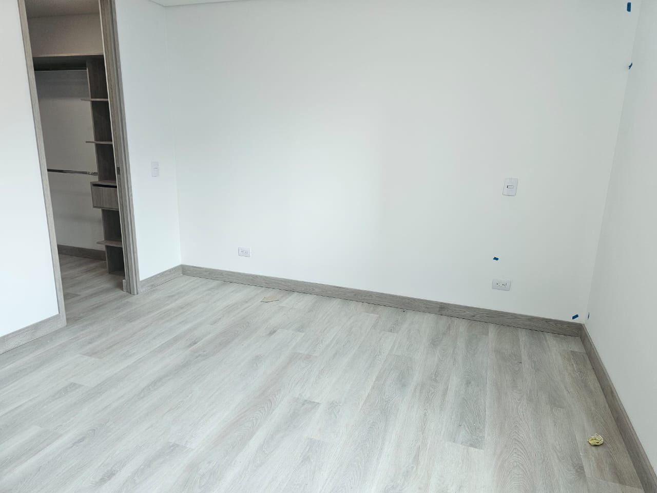 Apartamento en venta en El Poblado, Envigado · foto 12 de 14