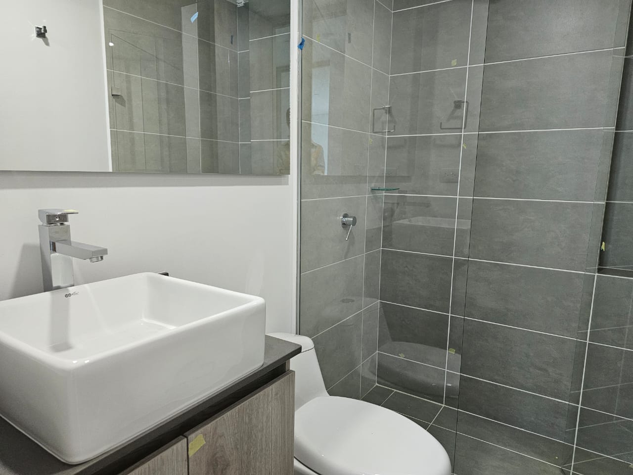 Apartamento en venta en El Poblado, Envigado · foto 13 de 14