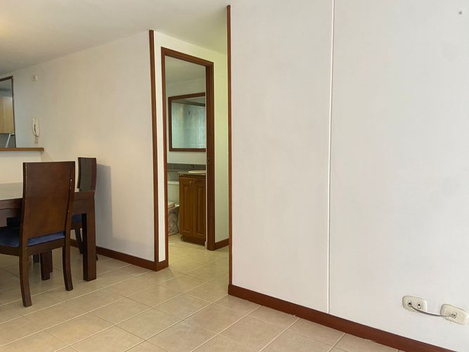 Apartamento de 3 alcobas en venta en San Jose, Sabaneta, 83 m² · foto 2 de 17