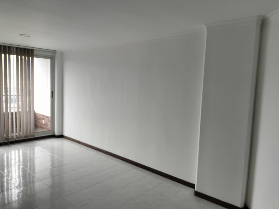 Apartamento en venta en El Poblado, Medellín · foto 3 de 14