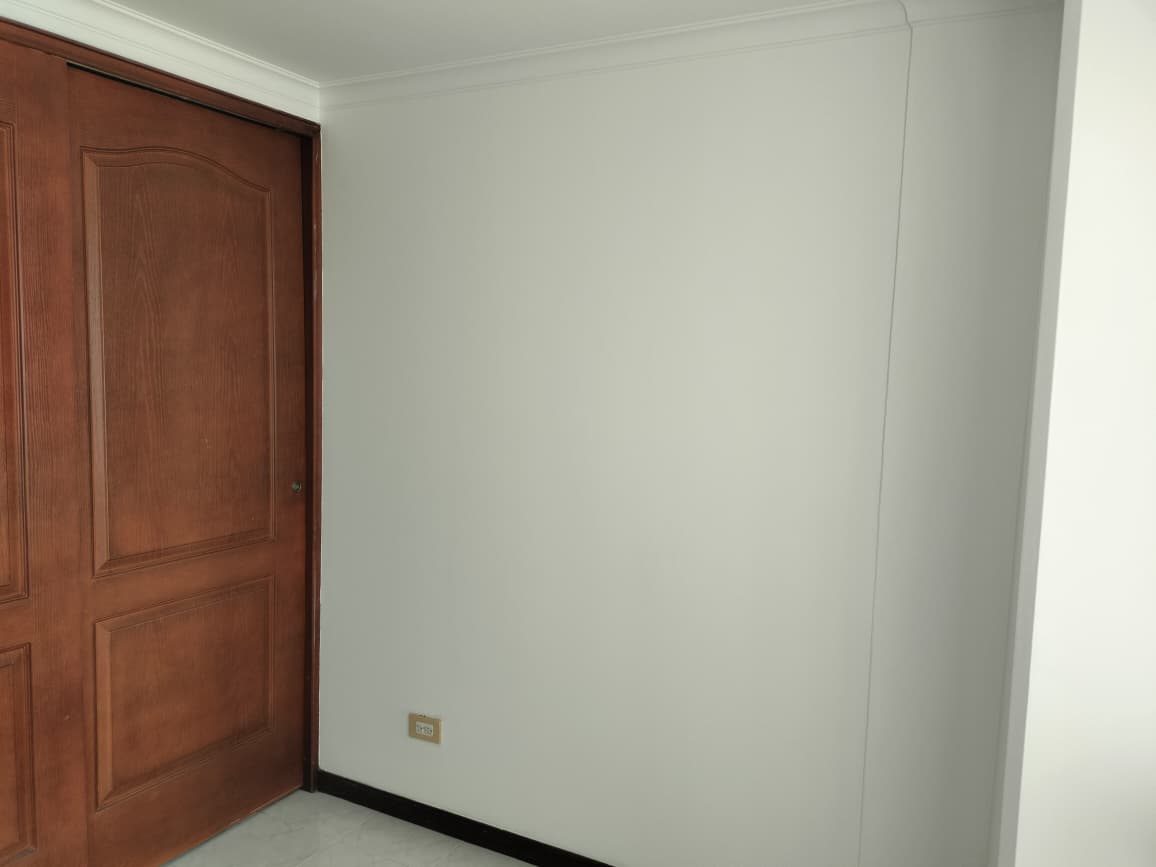 Apartamento en venta en El Poblado, Medellín · foto 8 de 14