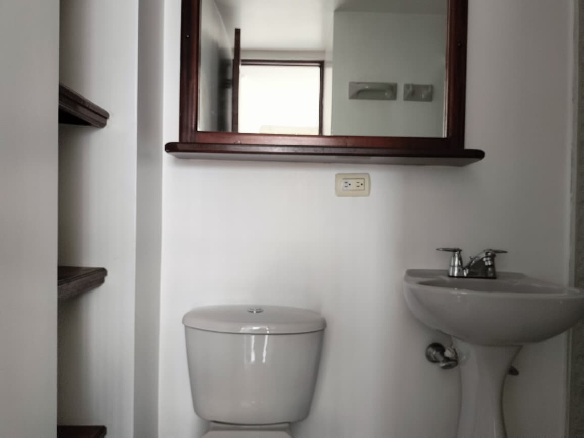 Apartamento en venta en El Poblado, Medellín · foto 14 de 14