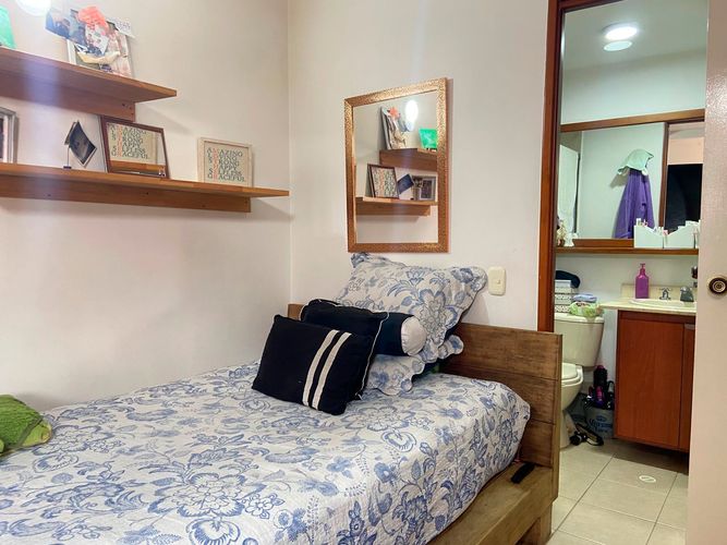 Apartamento de 3 alcobas en venta en San Jose, Sabaneta, 70 m² · foto 14 de 20