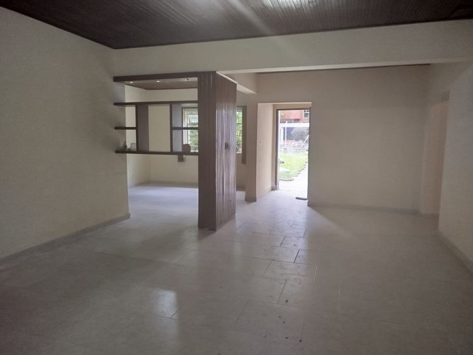 Oficina en venta en Loma Linda, Envigado, 1280 m² · foto 7 de 15