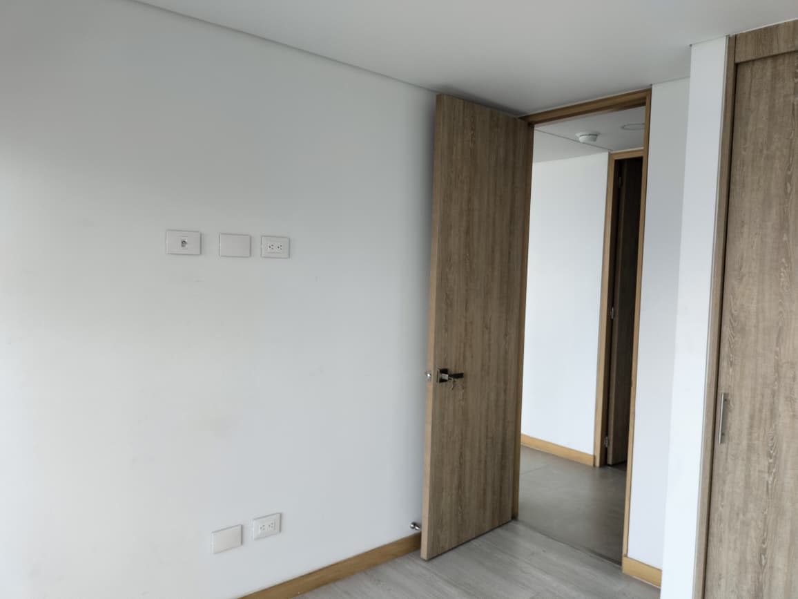 Apartamento en arriendo en El Poblado, Medellín · foto 16 de 19