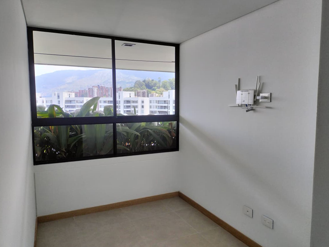 Apartamento en arriendo en El Poblado, Medellín · foto 9 de 19