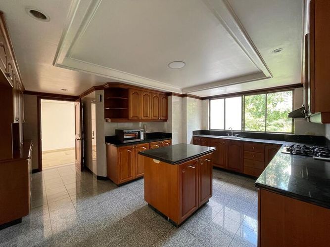 Apartamento de 3 alcobas en venta en Alejandría, Medellín, 250 m² · foto 9 de 24