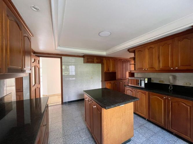 Apartamento de 3 alcobas en venta en Alejandría, Medellín, 250 m² · foto 11 de 24
