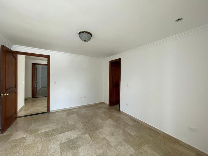Apartamento de 3 alcobas en venta en Alejandría, Medellín, 250 m² · foto 18 de 24