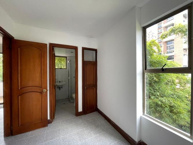 Apartamento de 3 alcobas en venta en Alejandría, Medellín, 250 m² · foto 20 de 24
