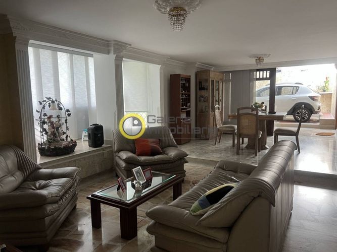 Casa de 4 alcobas en venta en La Floresta, Bucaramanga, 500 m² · foto 5 de 24