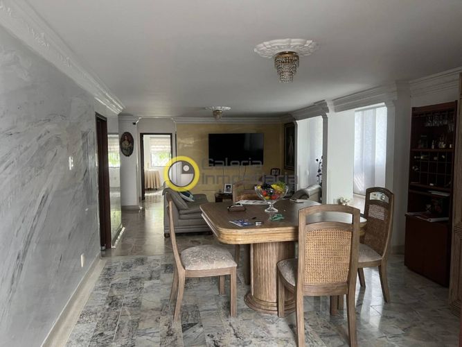 Casa de 4 alcobas en venta en La Floresta, Bucaramanga, 500 m² · foto 6 de 24