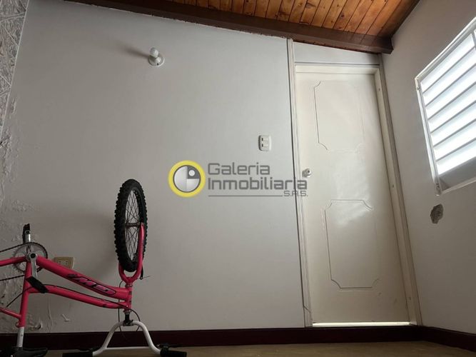 Casa de 4 alcobas en venta en La Floresta, Bucaramanga, 500 m² · foto 12 de 24