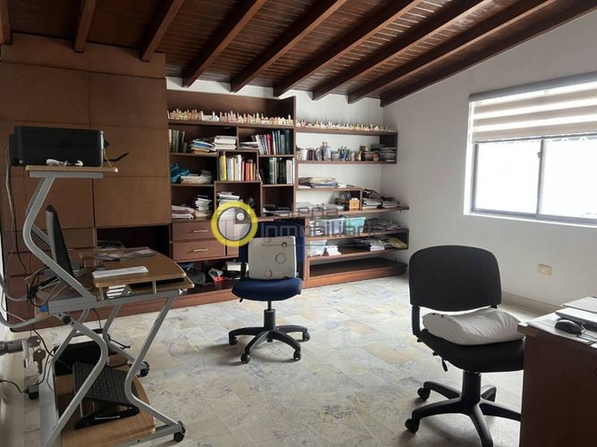 Casa de 4 alcobas en venta en La Floresta, Bucaramanga, 500 m² · foto 24 de 24