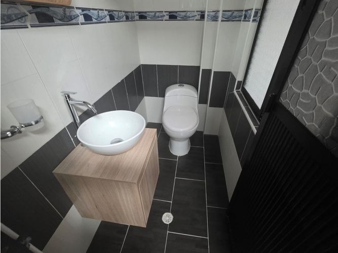 Oficina en arriendo en Suramericana, Medellín, 180 m² · foto 7 de 15