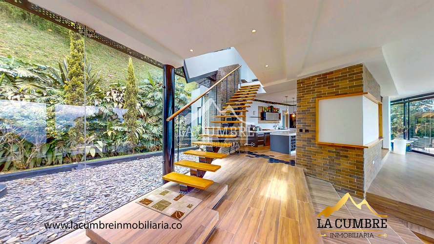 Casa de 3 alcobas en venta en Vía Las Palmas, Medellín, 412 m² · foto 6 de 24