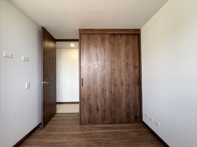 Apartamento de 3 alcobas en arriendo en Chipre, Rionegro, 80 m² · foto 7 de 12