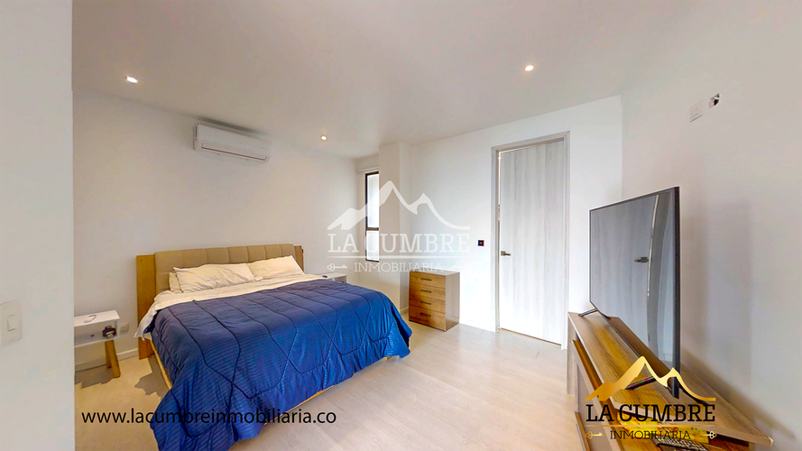 Casa de 3 alcobas en venta en Vía Las Palmas, Medellín, 412 m² · foto 23 de 24