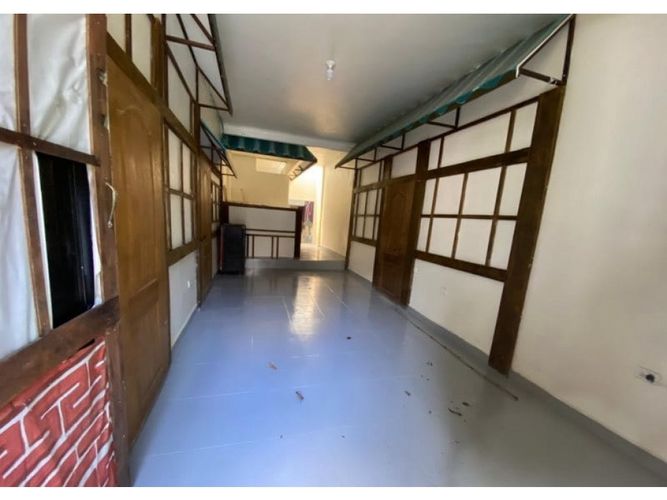 Local en arriendo en El Poblado, Medellín, 100 m² · foto 2 de 9