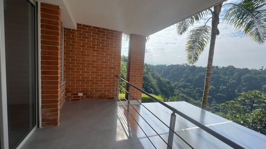 Apartamento de 1 alcoba en venta en Cerritos, Pereira, 86 m² · foto 2 de 9