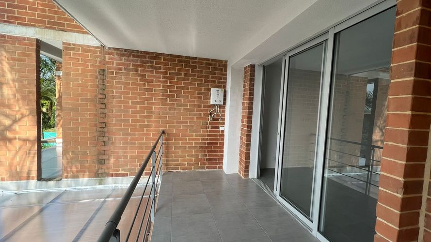 Apartamento de 1 alcoba en venta en Cerritos, Pereira, 86 m² · foto 8 de 9