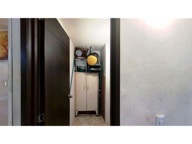 Apartamento de 3 alcobas en venta en Primavera Ii, Bogotá, 48 m² · foto 2 de 24