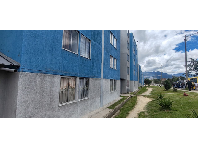 Apartamento de 3 alcobas en venta en Primavera Ii, Bogotá, 48 m² · foto 12 de 24