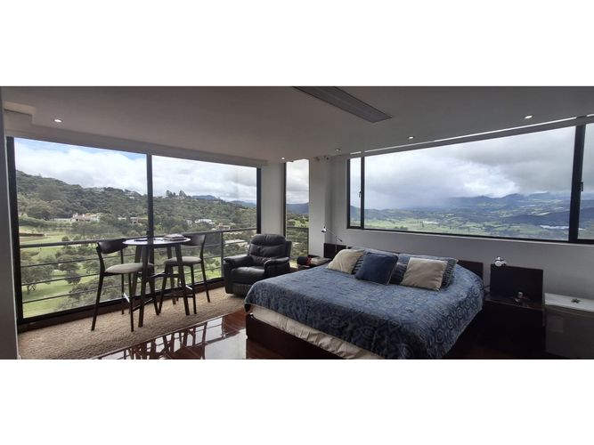 Casa de 5 alcobas en venta en Yerbabuena, Sopó, 650 m² · foto 14 de 24