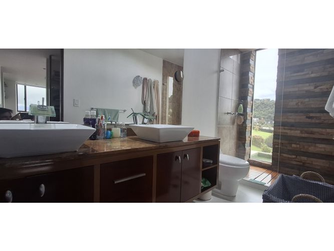 Casa de 5 alcobas en venta en Yerbabuena, Sopó, 650 m² · foto 21 de 24