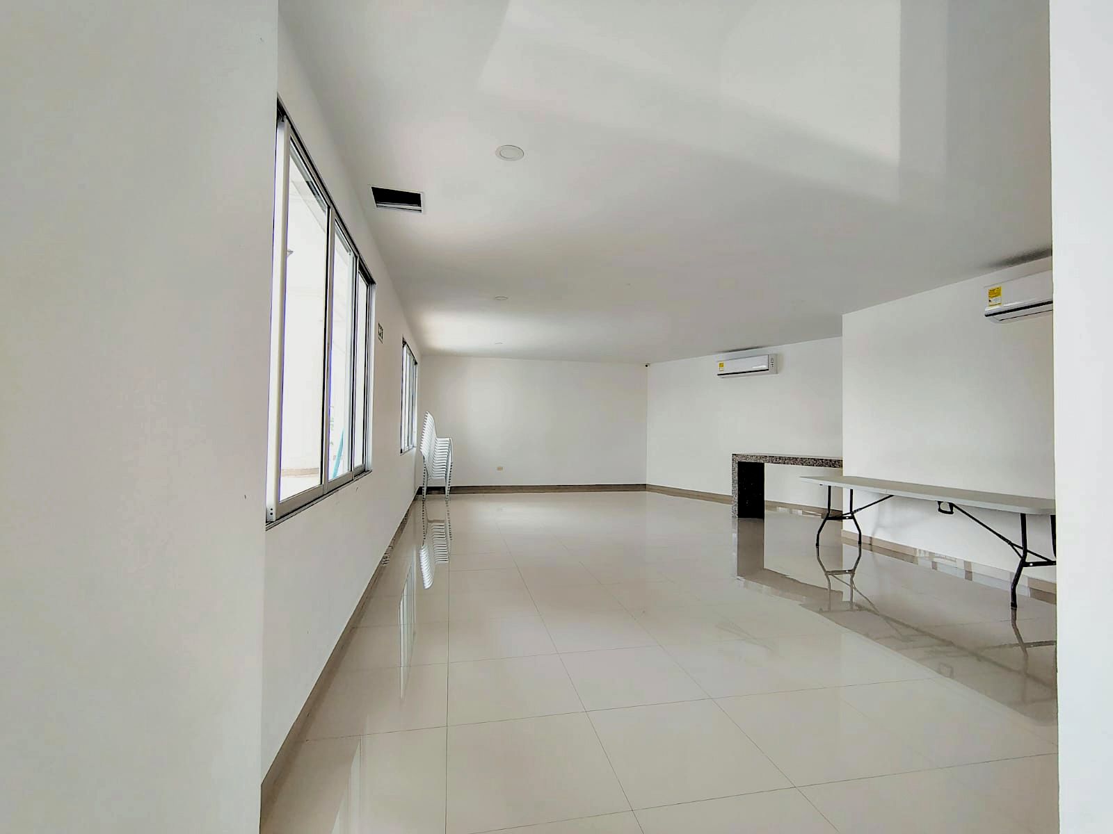 Apartamento en venta en La Castellana, Montería · foto 4 de 21