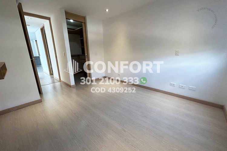 Apartamento de 2 alcobas en arriendo en Loma Del Esmeraldal, Envigado, 77 m² · foto 13 de 24