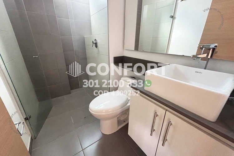 Apartamento de 2 alcobas en arriendo en Loma Del Esmeraldal, Envigado, 77 m² · foto 14 de 24
