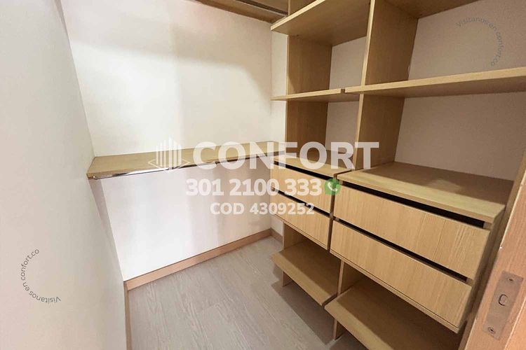 Apartamento de 2 alcobas en arriendo en Loma Del Esmeraldal, Envigado, 77 m² · foto 15 de 24