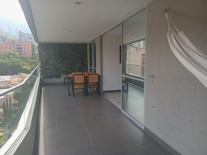Apartamento de 2 alcobas en arriendo en El Poblado, Medellín, 100 m² · foto 15 de 15