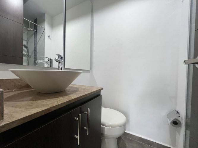 Apartamento de 3 alcobas en arriendo en Loma Del Esmeraldal, Envigado, 85 m² · foto 15 de 16