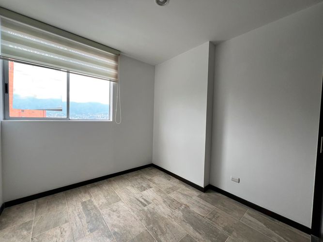 Apartamento de 3 alcobas en arriendo en Loma Del Esmeraldal, Envigado, 85 m² · foto 14 de 16