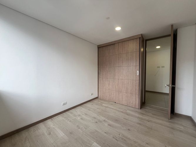 Apartamento de 2 alcobas en arriendo en Montessori, Envigado, 75 m² · foto 13 de 17