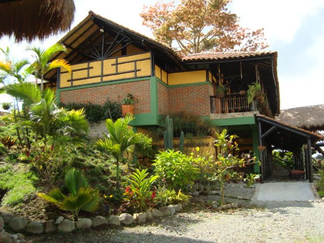 Local en arriendo en Tribunas Corcega, Pereira, 1800 m² · foto 8 de 14