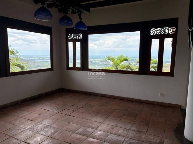 Casa de 3 alcobas en venta en Arroyohondo, Yumbo, 630 m² · foto 5 de 24