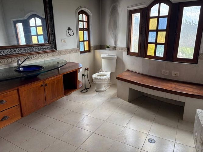 Casa de 3 alcobas en venta en Arroyohondo, Yumbo, 630 m² · foto 8 de 24