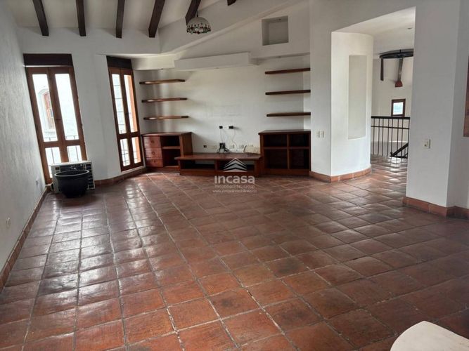 Casa de 3 alcobas en venta en Arroyohondo, Yumbo, 630 m² · foto 12 de 24