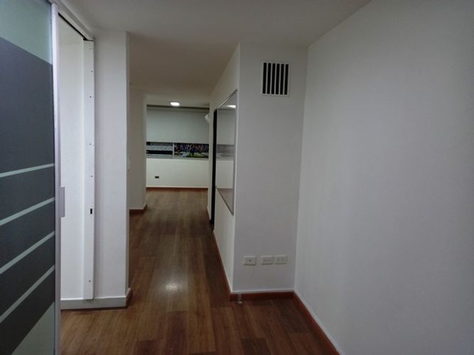 Oficina en venta en Santa Monica, Cali, 48 m² · foto 17 de 24