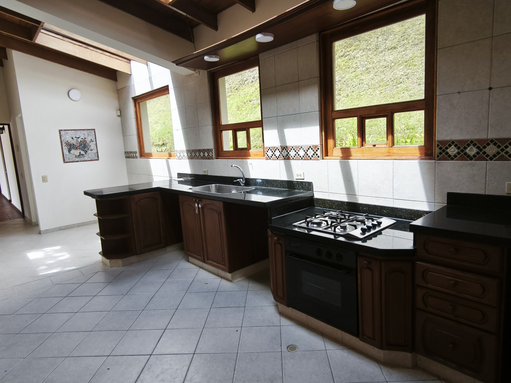 Casa en venta en El Hato, La Calera · foto 11 de 24